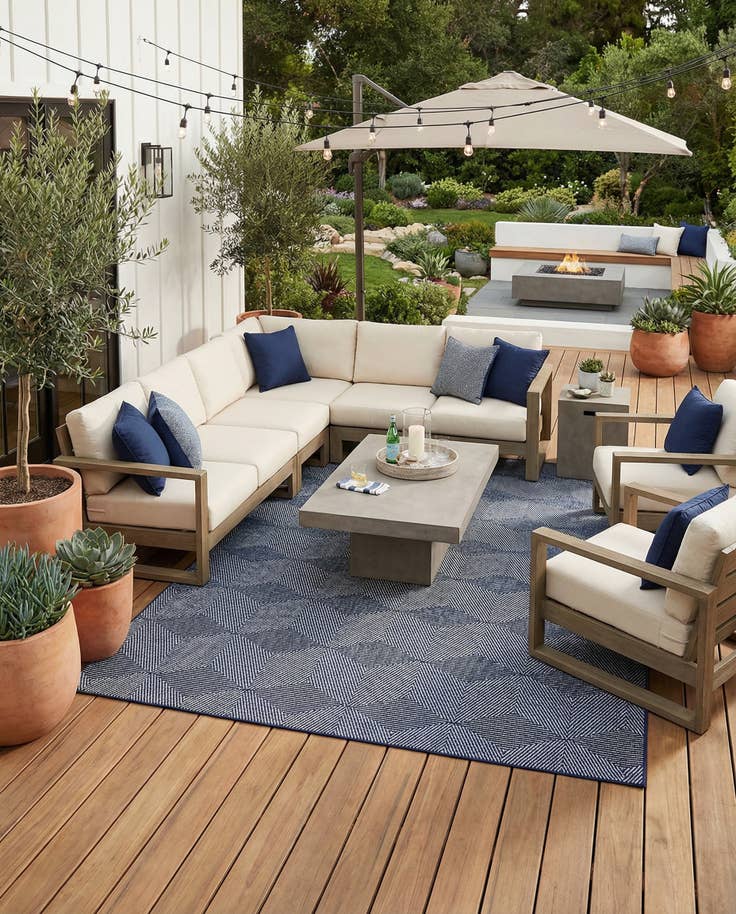Detail image of 10' x 14' Easy-Clean Sabrina Soto Indoor / Outdoor Rug