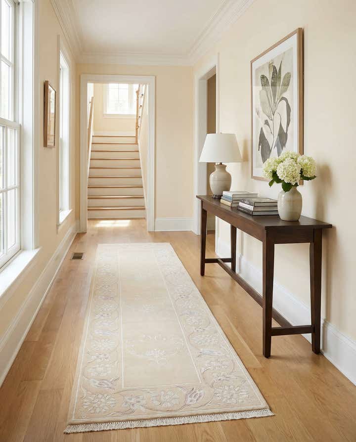 2' 9 x 9' 9 Hand Knotted Darya Wool Runner Rug