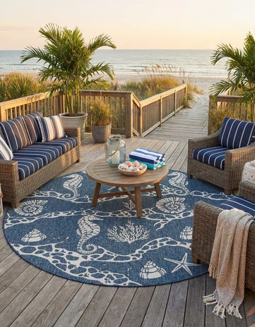 10' x 10' Easy-Clean Coastal Indoor / Outdoor Round Rug