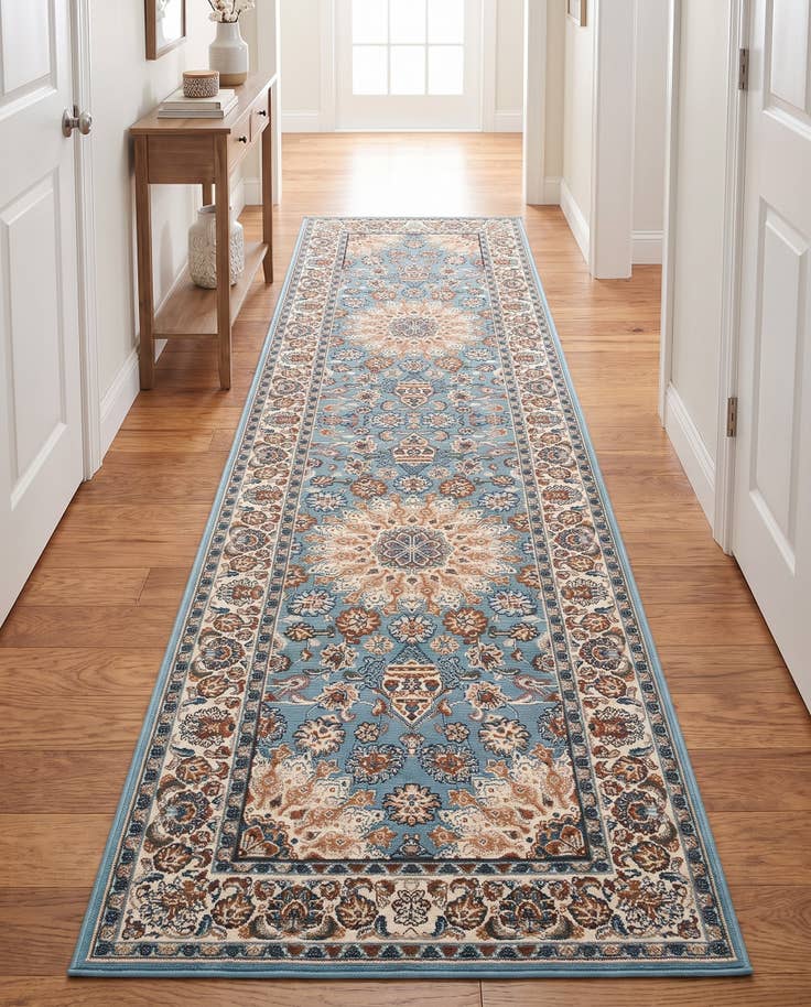 Detail image of 2' 7 x 10' Easy-Clean Traditional Indoor / Outdoor Runner Rug