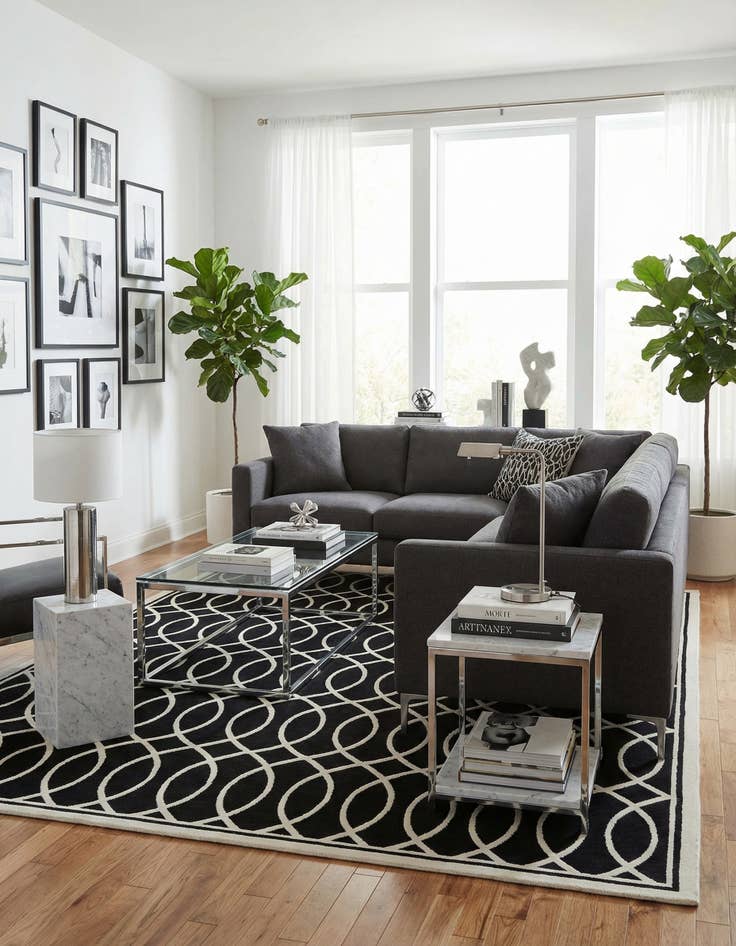 Detail image of 7' x 10' Milano Rug