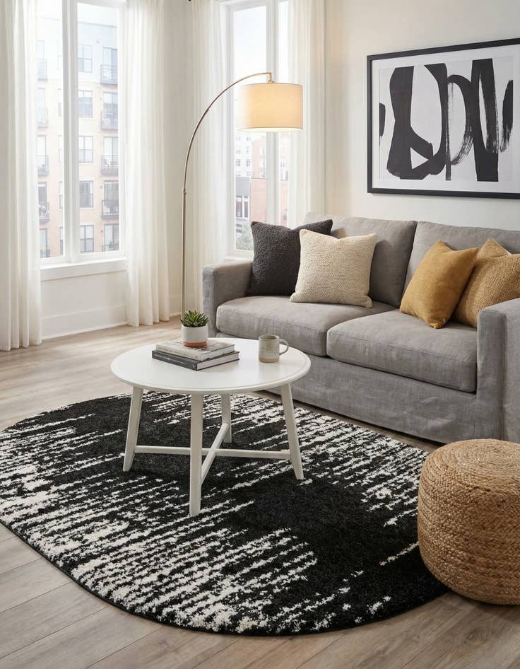 Detail image of 7' 10 x 10' Serenity Shag Oval Rug