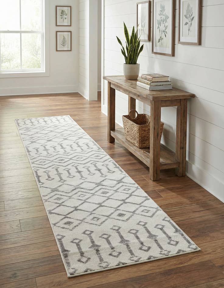 Detail image of  2' x 9' 10 Kasbah Trellis Runner Rug