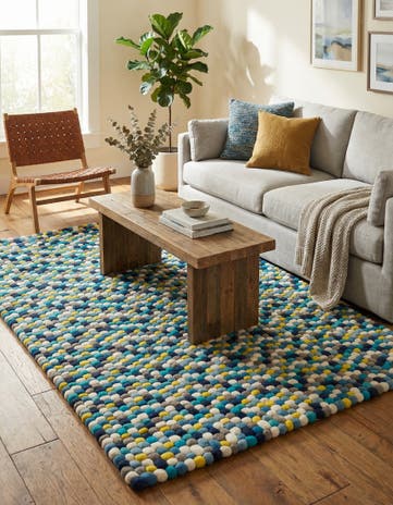 5' 1 x 8' Felt Ball Wool Rug