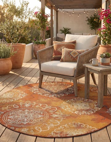 Rust Red Easy-Clean Modern Indoor / Outdoor Round Rug