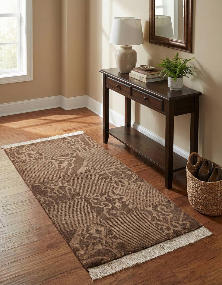 Detail image of  2' 7 x 5'  Hand Knotted Darya Wool Rug