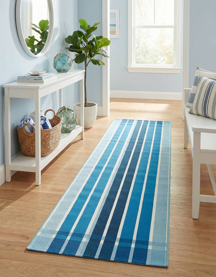 Detail image of 2' 7 x 10' Easy-Clean Striped Indoor / Outdoor Runner Rug
