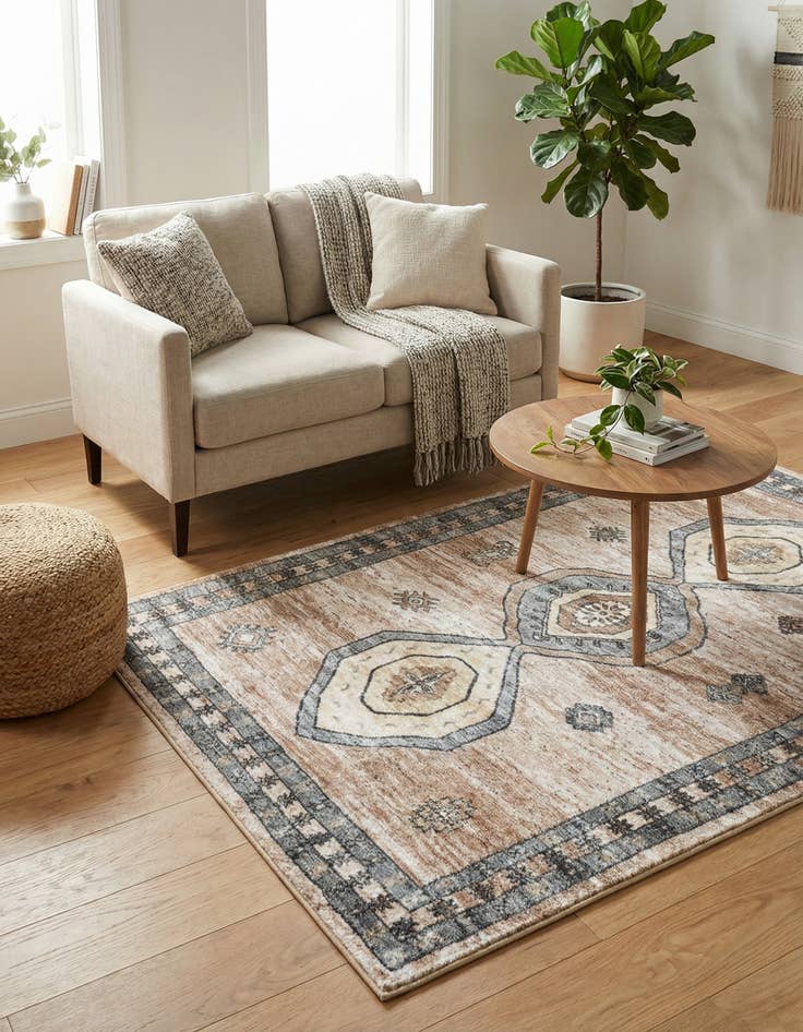 Detail image of 3' 3 x 5' 3 Medina Rug