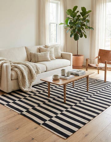 4' 11 x 6' 4 Hand Woven Kilim Modern Wool Rug