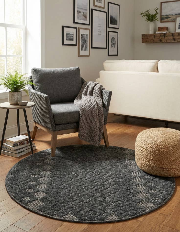 Detail image of 3' x 3'  Washable Trellis Textured Indoor / Outdoor Round Rug
