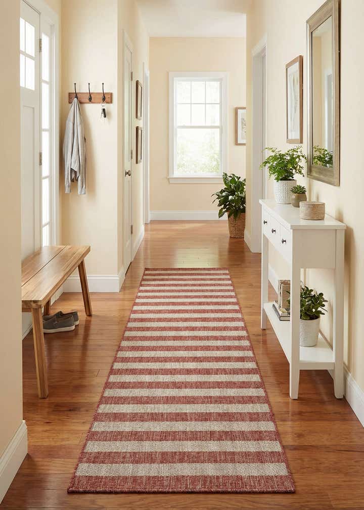 2' 7 x 10' Easy-Clean Ribbon Indoor / Outdoor Runner Rug