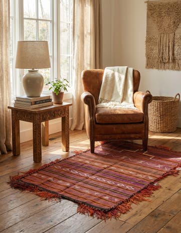 2' 9 x 3' 10 Hand Woven Kilim Modern Wool Rug