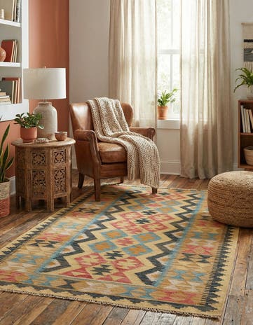 3' 5 x 6' 6 Hand Woven Kilim Maymana Wool Rug