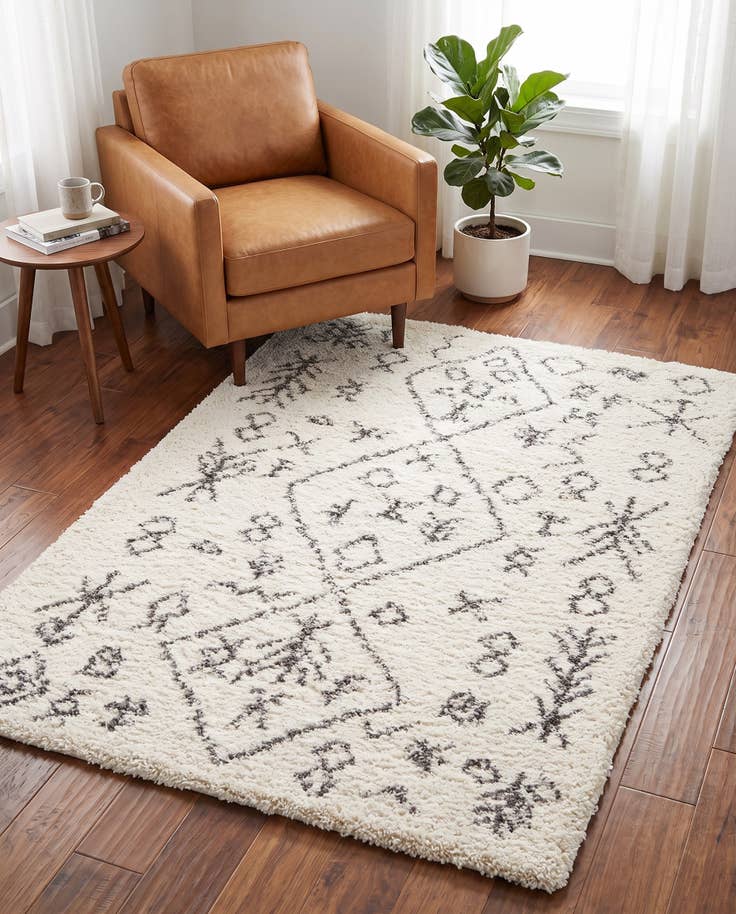 Detail image of 4' x 6' Moroccan Shag Rug