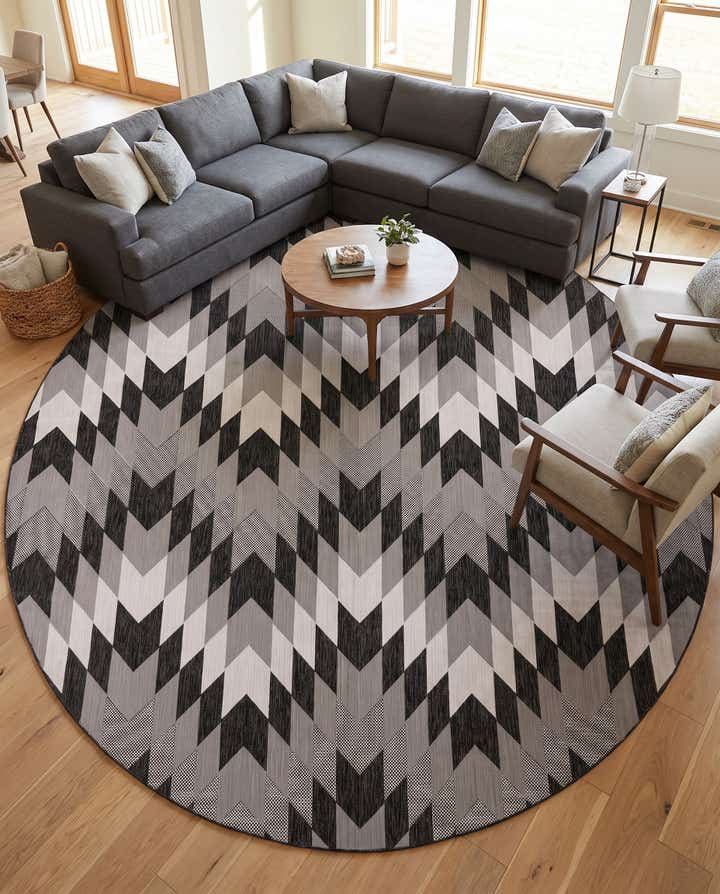 12' x 12' Easy-Clean Modern Indoor / Outdoor Round Rug