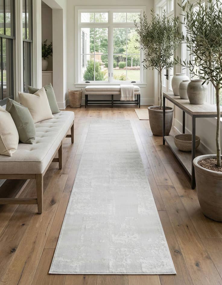 Detail image of 2' 7 x 12' Finsbury Runner Rug