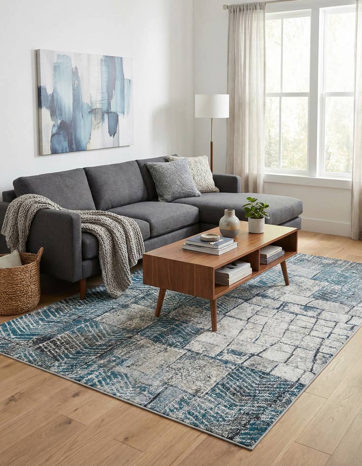 Detail image of  5' 3 x 8' Valencia Rug