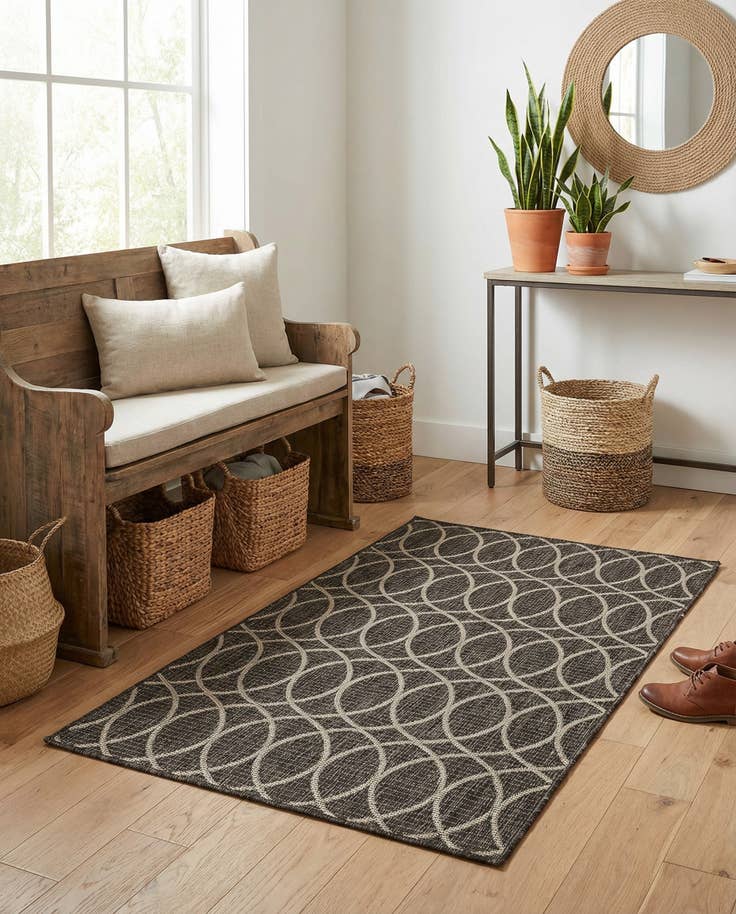 Detail image of 3' x 5' 3 Easy-Clean Trellis Indoor / Outdoor Rug