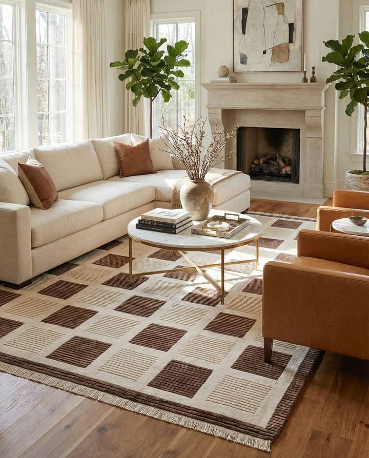 6' 7 x 10' Hand Knotted Darya Wool Rug