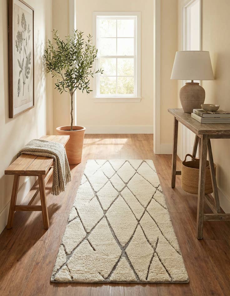 Detail image of 2' x 5' 1 Atlas Moroccan Wool Runner Rug