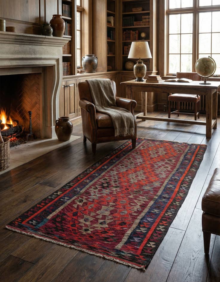 Detail image of 4' 8 x 9' 2  Hand Woven Kilim Fars Wool Rug