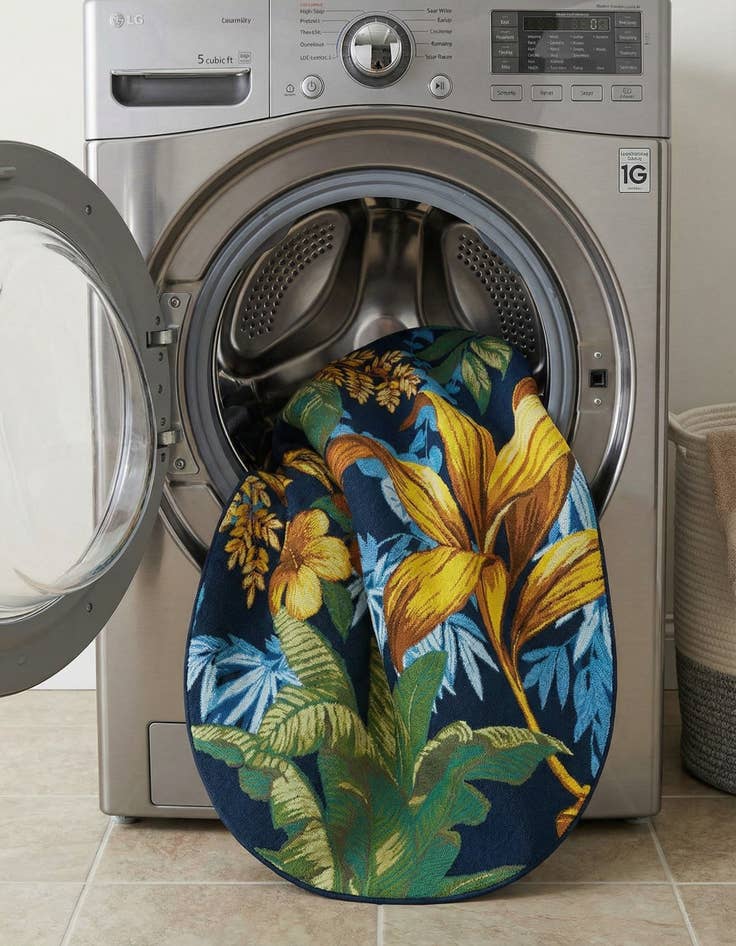 Detail image of 5' 3 x 8'  Washable Botanical Indoor / Outdoor Oval Rug