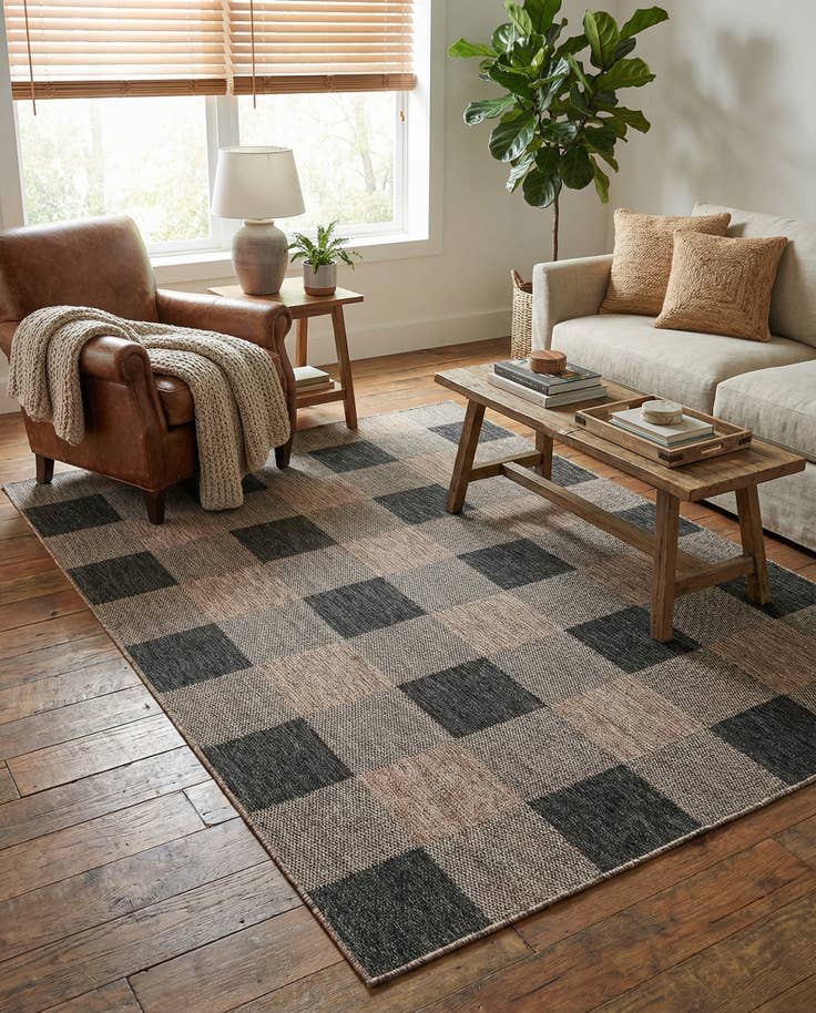 Detail image of 5' 3 x 7' Easy-Clean Checkered Indoor / Outdoor Rug