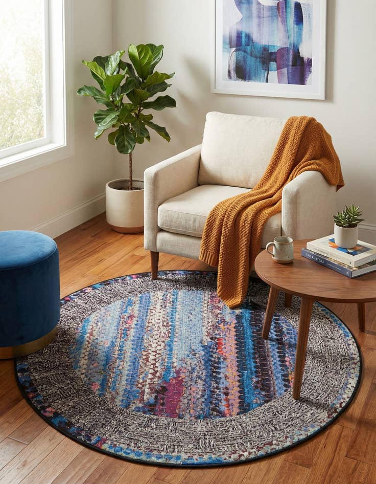 Detail image of 4' x 4' Easy-Clean Modern Indoor / Outdoor Round Rug