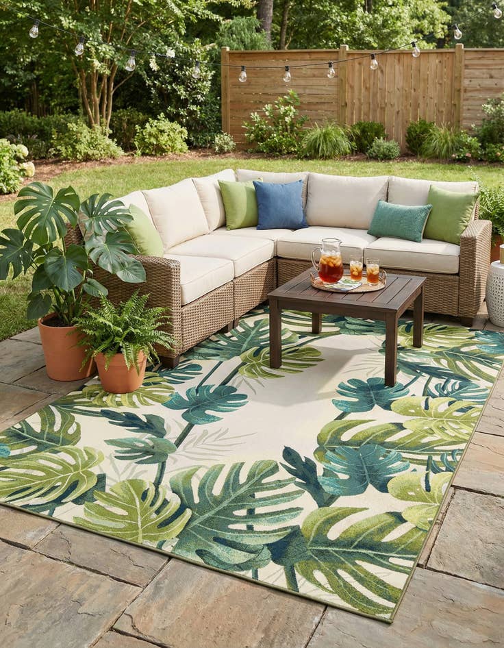 Detail image of 9' x 12' Easy-Clean Botanical Indoor / Outdoor Rug