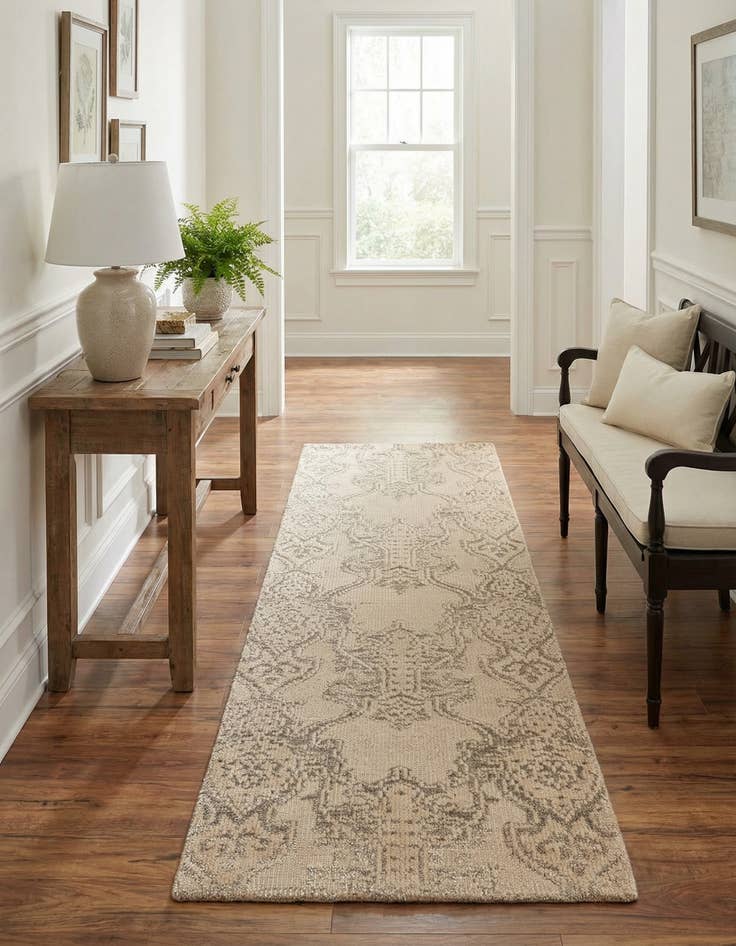 Detail image of 2' 9 x 8' 8 Hand Knotted Luna Runner Rug