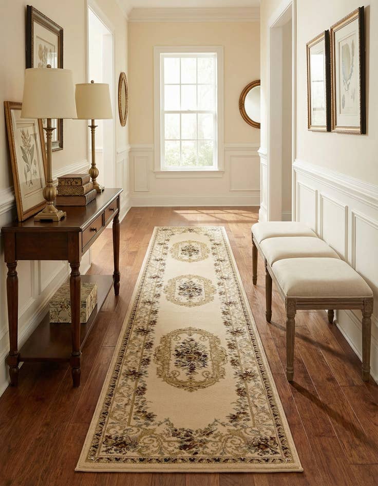 Detail image of  2' 7 x 13' Chateau Runner Rug