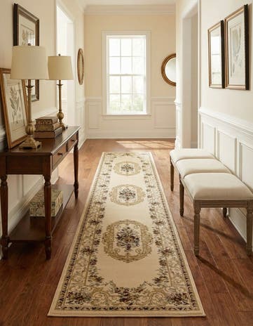 2' 7 x 13' Chateau Runner Rug