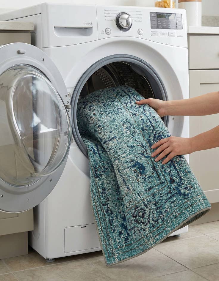 Detail image of 5' x 8'  Washable Palazzo Rug