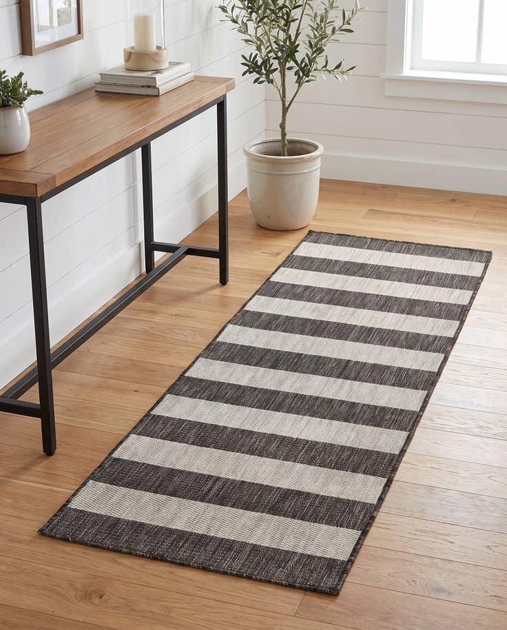 Detail image of 2' x 6' Easy-Clean Striped Indoor / Outdoor Runner Rug