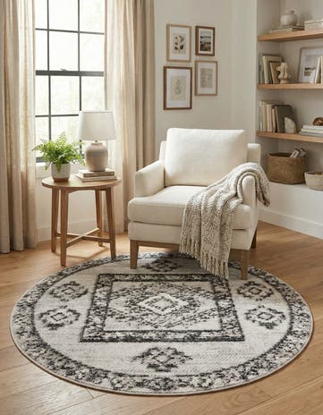 4' x 4' Cherokee Round Rug