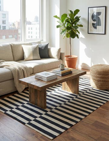 4' 1 x 5' 9 Hand Woven Kilim Modern Wool Rug