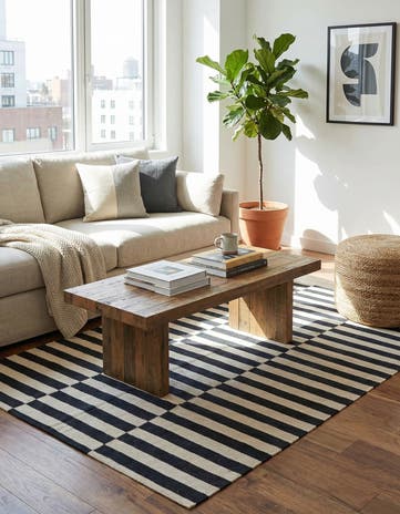 4' 1 x 5' 9 Hand Woven Kilim Modern Wool Rug