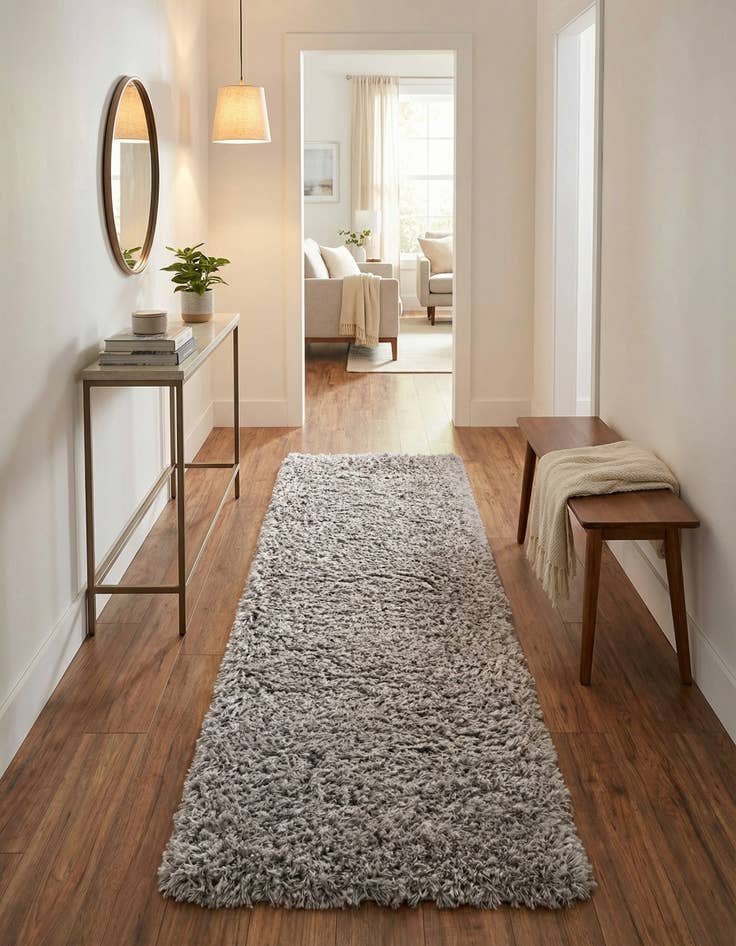 Detail image of 2' x 6' Marilyn Monroe™ Shag Runner Rug