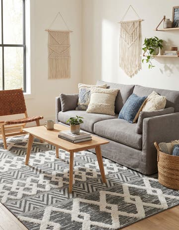 6' 4 x 9' Sabrina Soto Casa Valencia Rug