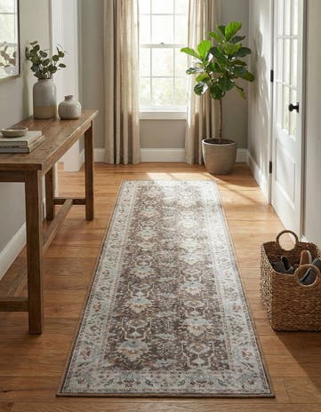 2' 7 x 10' Washable Timeless Runner Rug