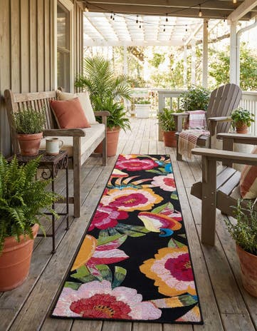 2' 7 x 10' Easy-Clean Botanical Indoor / Outdoor Runner Rug