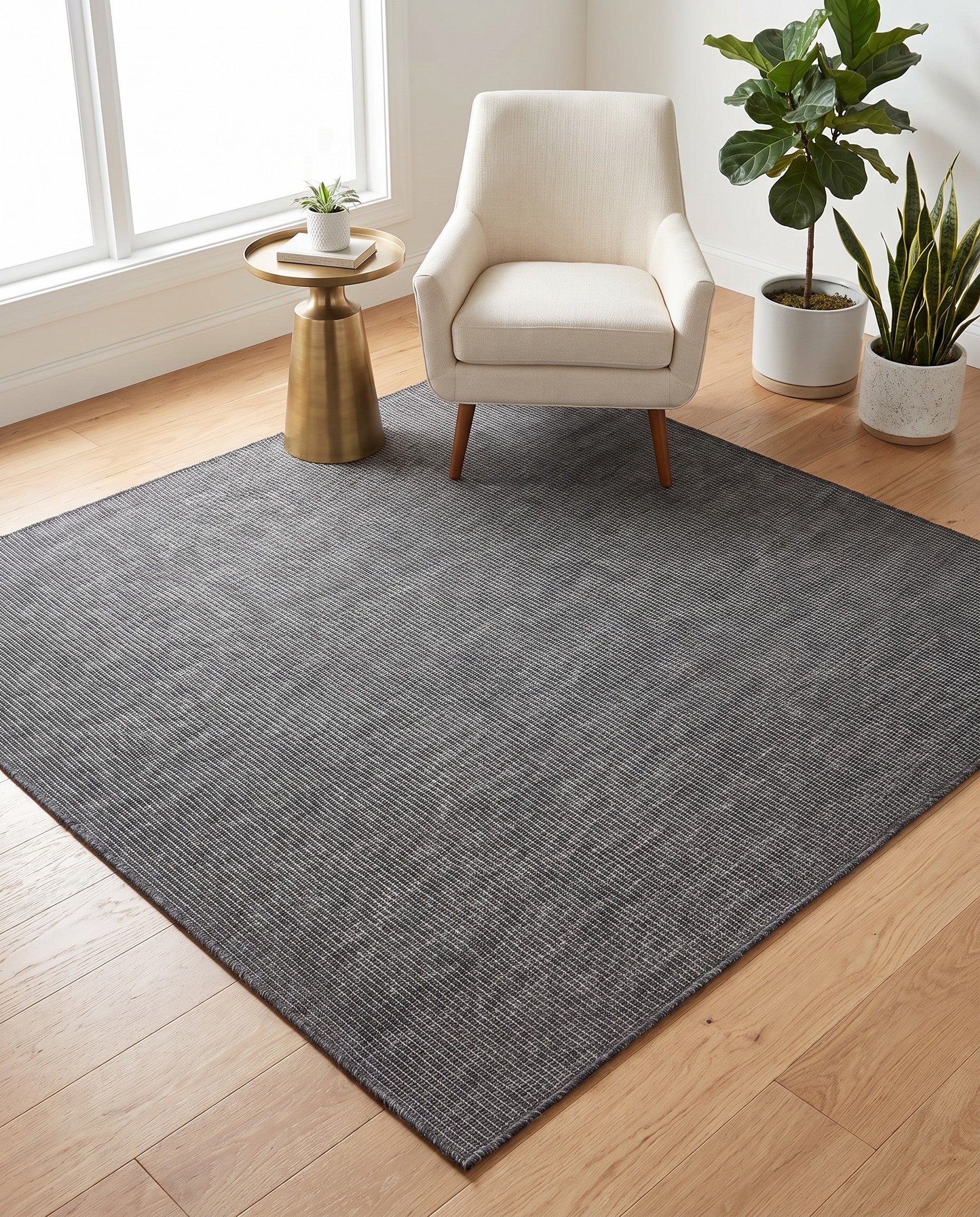 5' 3 x 5' 3 Easy-Clean Solid Indoor / Outdoor Square Rug