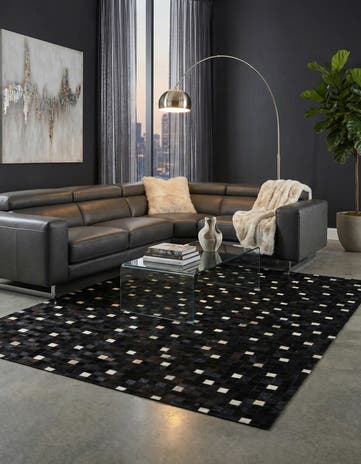 5' x 8' Cowhide - Patchwork Rug