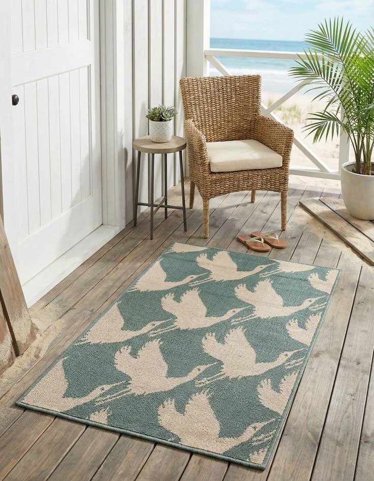 Detail image of 2' x 3'  Washable Coastal Indoor / Outdoor Rug