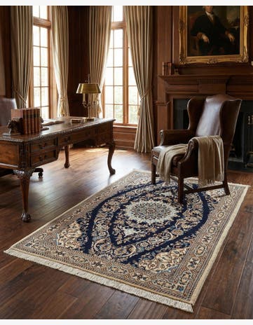2' 7 x 4' 2 Hand Knotted Nain Rug