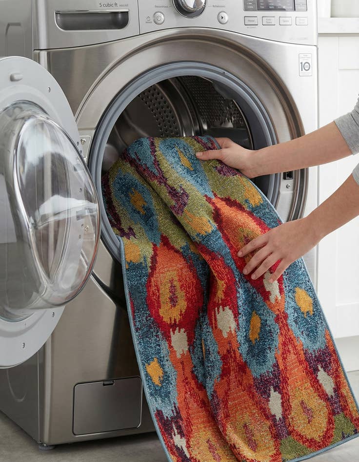 Detail image of 2' x 5'  Washable Modern Indoor / Outdoor Runner Rug