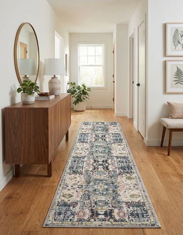 2' 7 x 10' Charleston Runner Rug