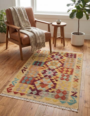 2' 7 x 4' 2 Hand Woven Kilim Maymana Wool Rug