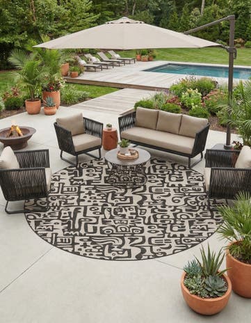 Black and White Easy-Clean Modern Indoor / Outdoor Round Rug