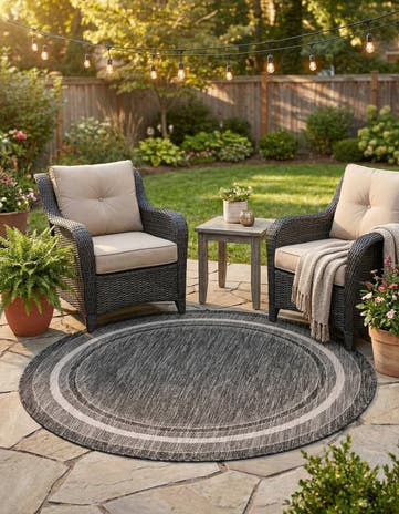 Black Easy-Clean Border Indoor / Outdoor Round Rug